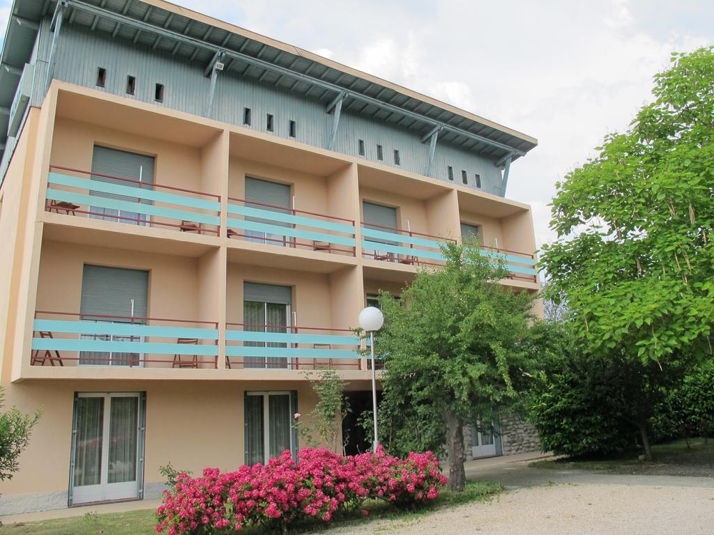 Hostellerie Du Parc Labarthe-Inard Exterior foto